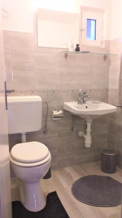Apartman Plavo More 扎达尔 外观 照片