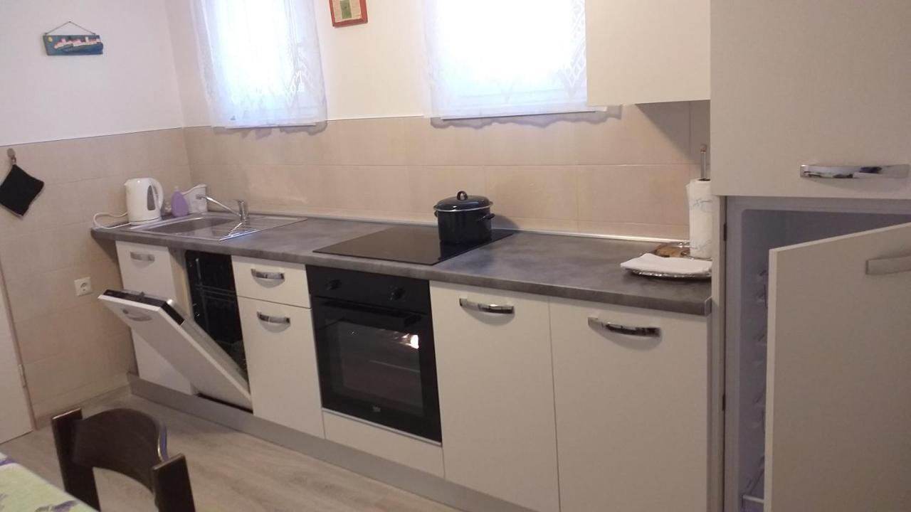 Apartman Plavo More 扎达尔 外观 照片
